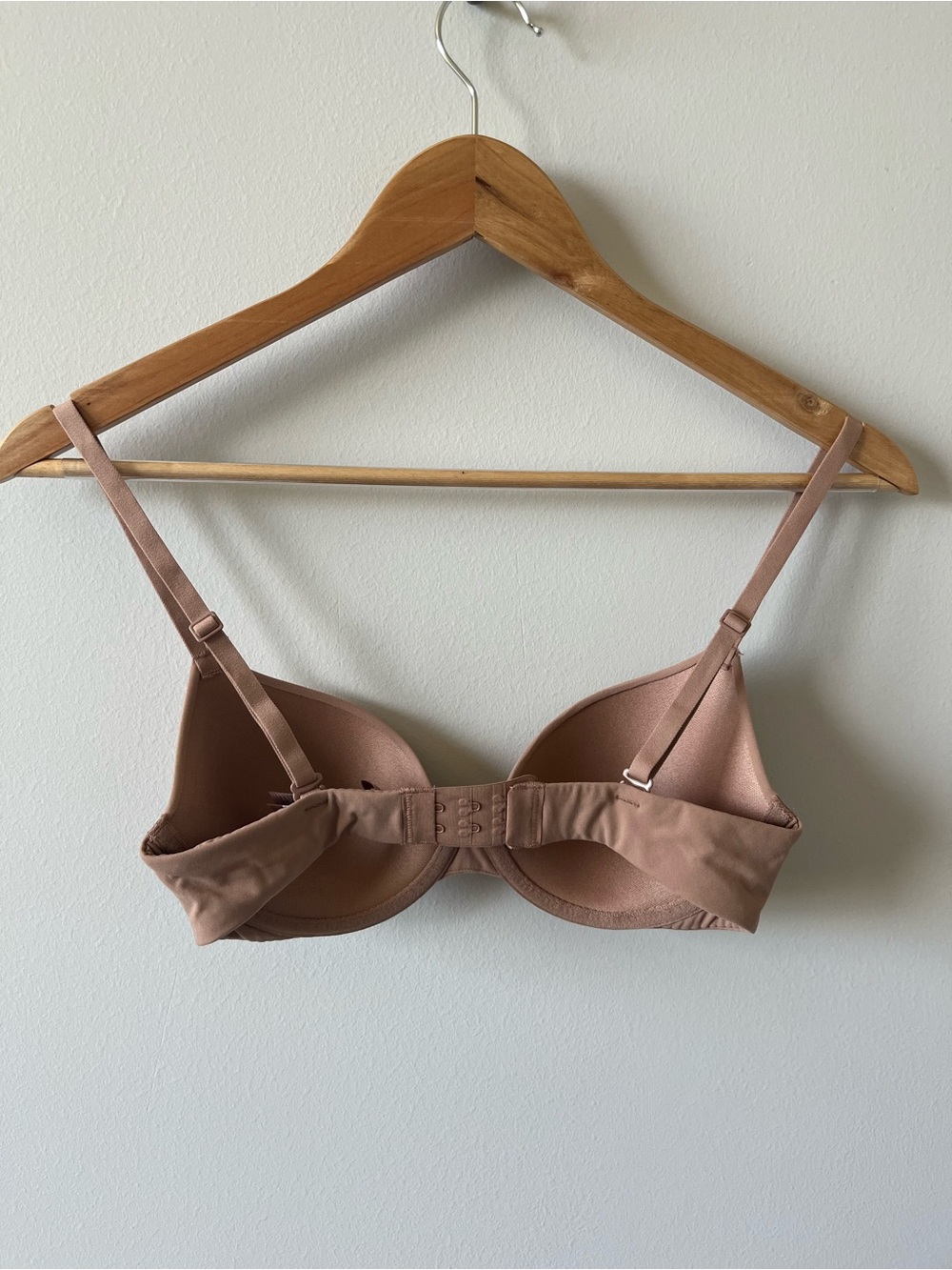 SKIMS Fits Everybody T-Shirt Bra 32B NWOT Sienna Color - Picture 4 of 9